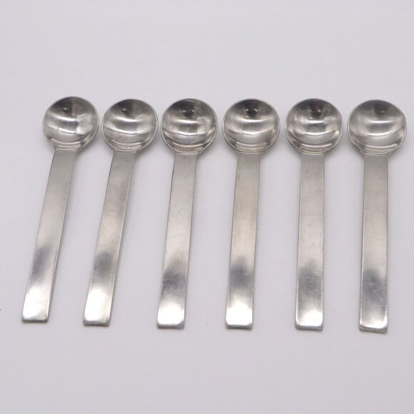 24 Pc Gourmet Settings "Pure" 18/10 Stainless Steel Service for 4 Plus Extras - Picture 9 of 10